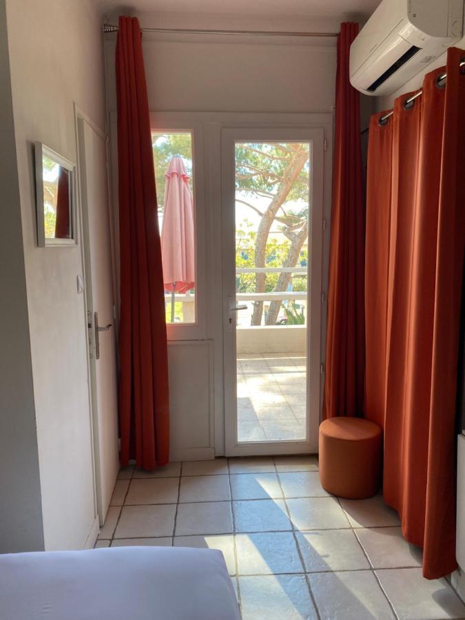 Logis Hotel Restaurant Le Kalliste Hyeres Ngoại thất bức ảnh