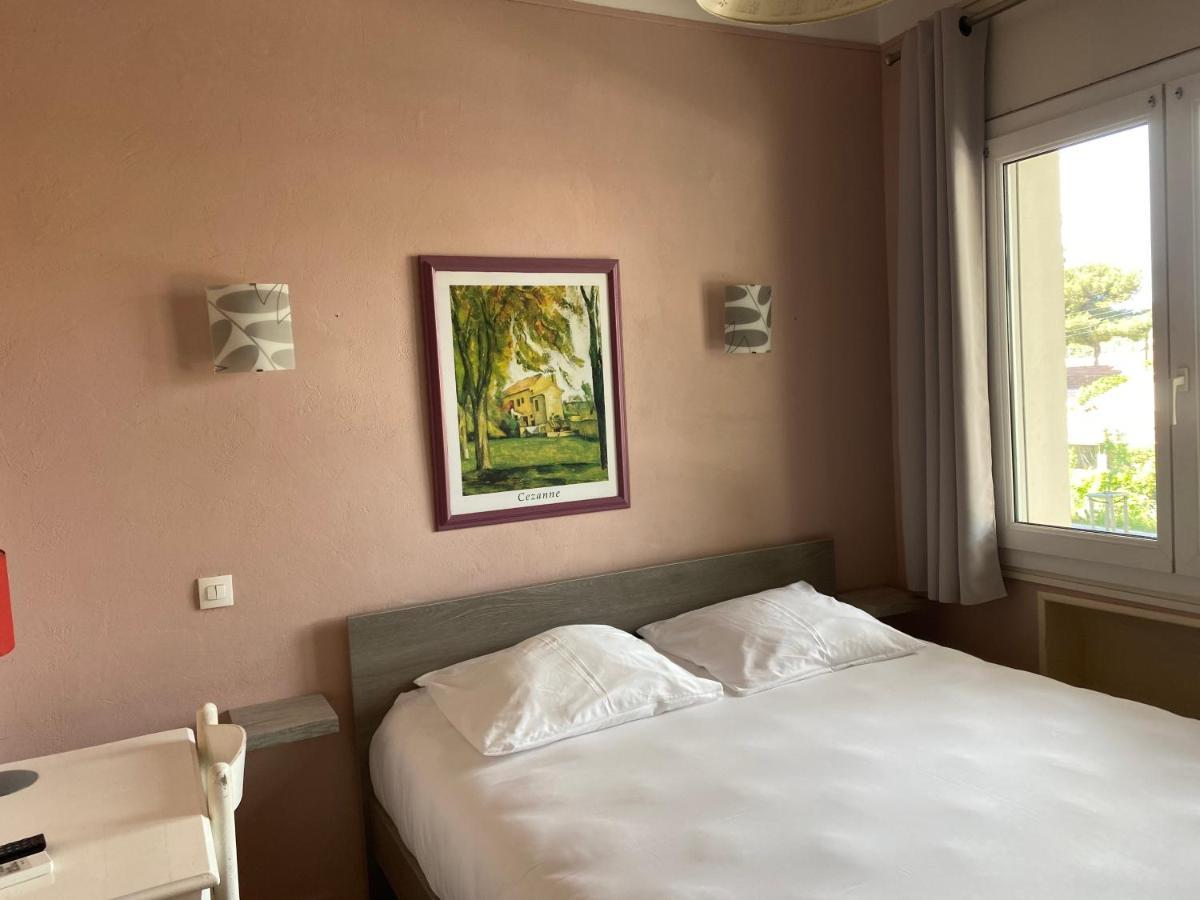 Logis Hotel Restaurant Le Kalliste Hyeres Ngoại thất bức ảnh