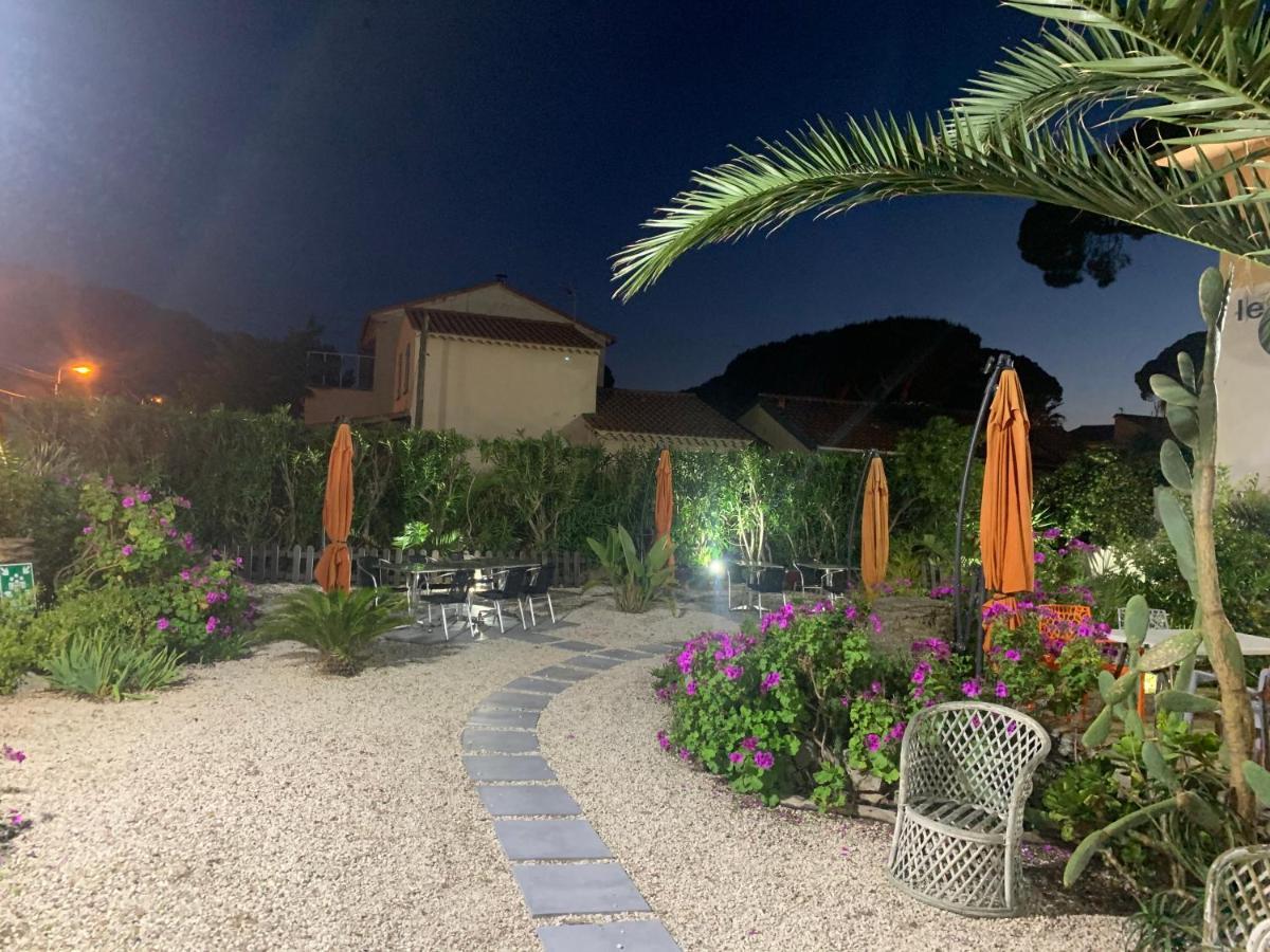 Logis Hotel Restaurant Le Kalliste Hyeres Ngoại thất bức ảnh