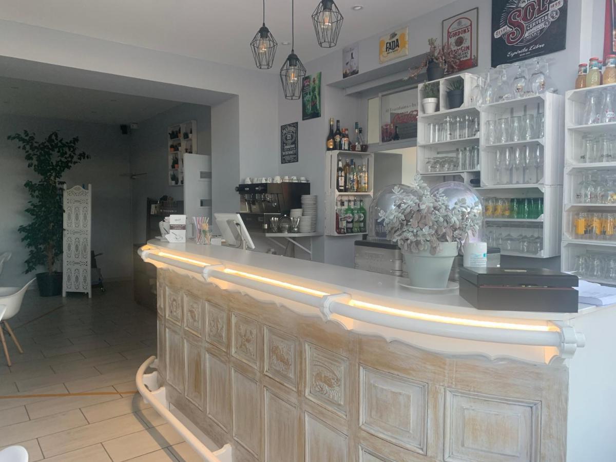Logis Hotel Restaurant Le Kalliste Hyeres Ngoại thất bức ảnh