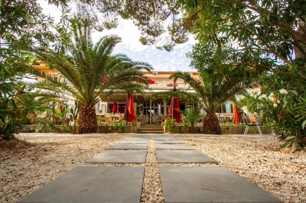 Logis Hotel Restaurant Le Kalliste Hyeres Ngoại thất bức ảnh